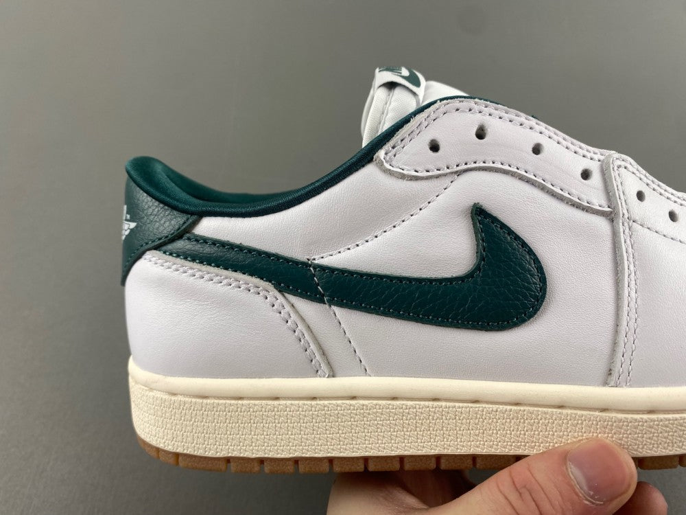 Low Top Sneakers, White Green Colorway, Lace Up Design, Casual Gift for Sneaker Fans