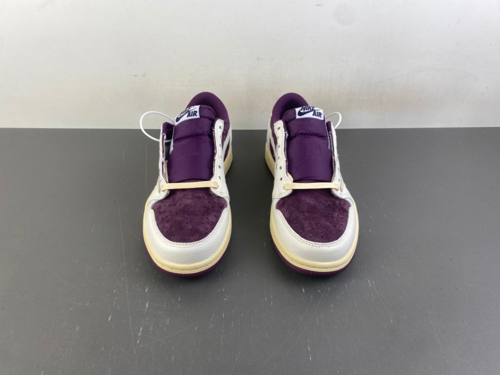 Low Top Sneakers, Maroon White Colorway, Reverse Hook Design, Lace Up Design, Casual Gift for Sneaker Fans