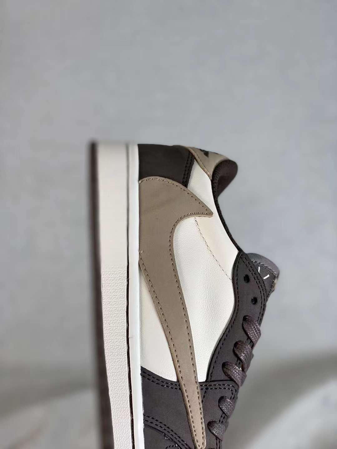 Basketball Shoes, Brown White Colorway, Reverse Hook Design, Lace Up Design, Casual Gift for Shoe Lovers