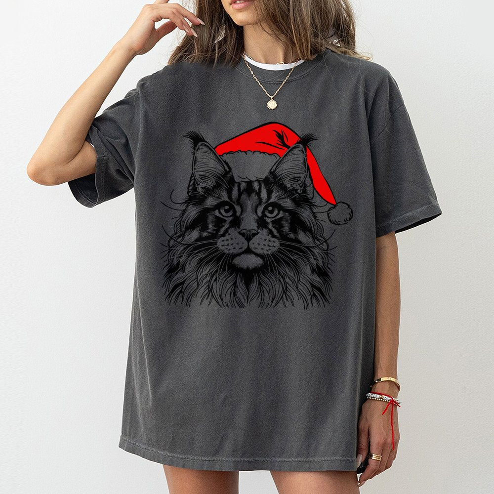Santa Hat Cat Graphic Tee, Maine Coon Cat Christmas Shirt, Humorous Kitten Holiday T-Shirt, Adorable Pet Lover Xmas Shirt, Ca